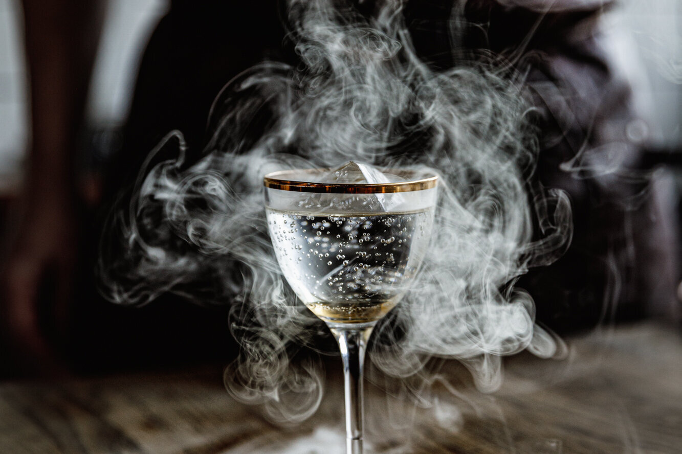 Cocktailgruppen — Hyr bartender